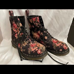 Flower Doc Martens